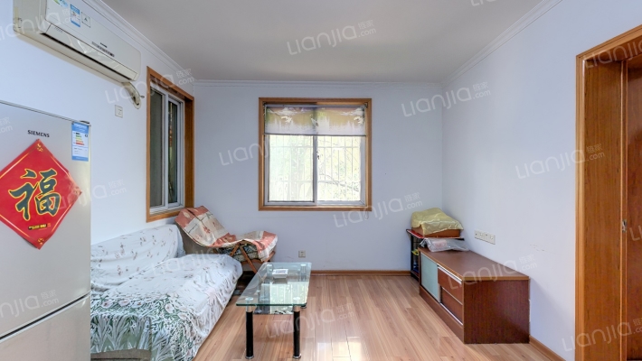 新华七村二手房实景图