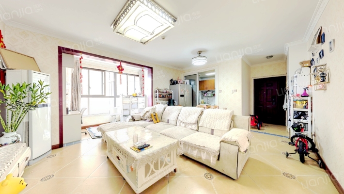 雄飞生活广场二手房实景图