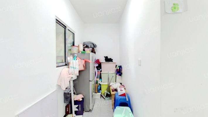 君睿名苑二手房实景图