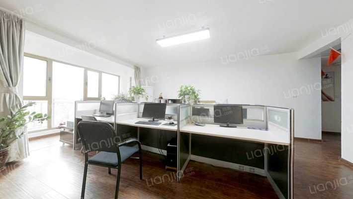 天山熙湖二手房实景图