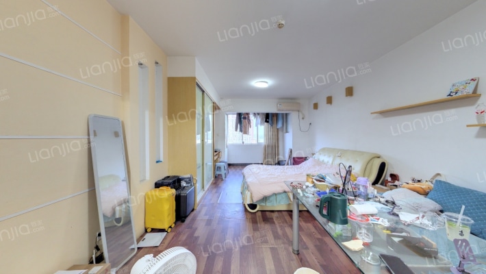 上河国际F区二手房实景图