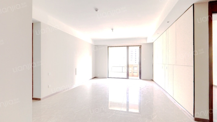 保利源诚领秀海二手房实景图