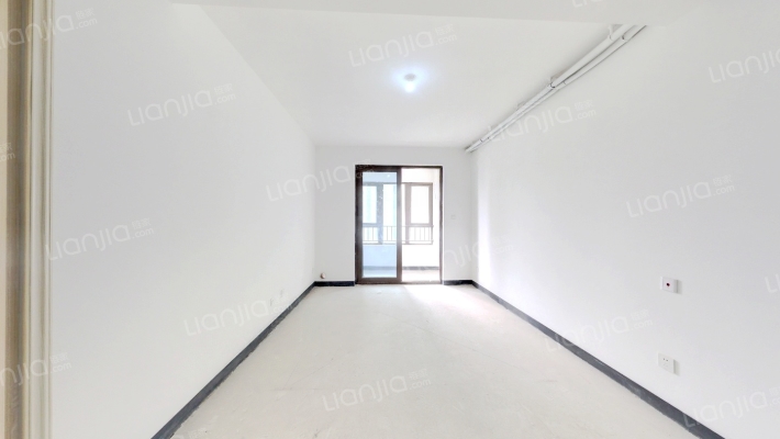 金地格林传奇二手房实景图