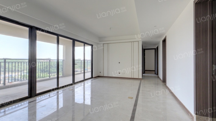 融创·云湖十里二手房实景图