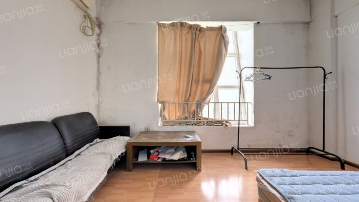 五角大楼二手房实景图