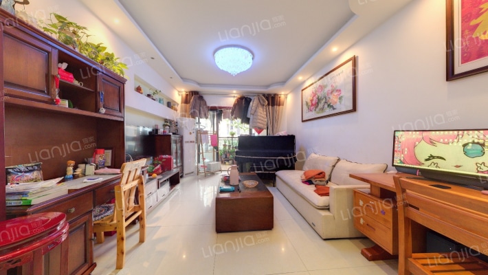 国际社区江御二手房实景图