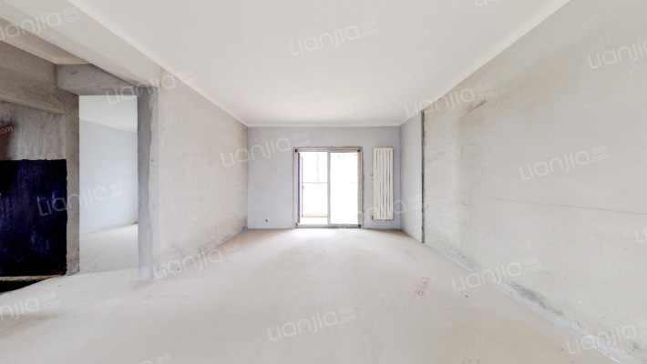 正堂山外山二手房实景图