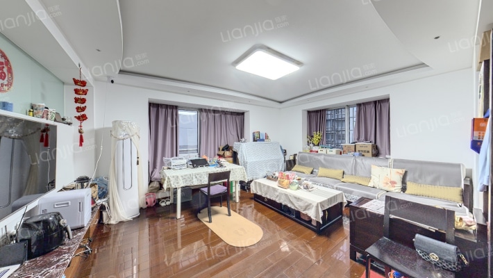 滨江花苑二手房实景图