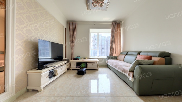 天悦龙栖台二手房实景图