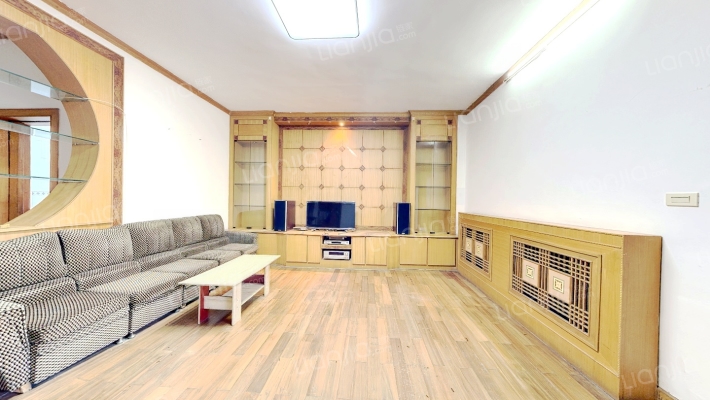 十亩地小区二手房实景图