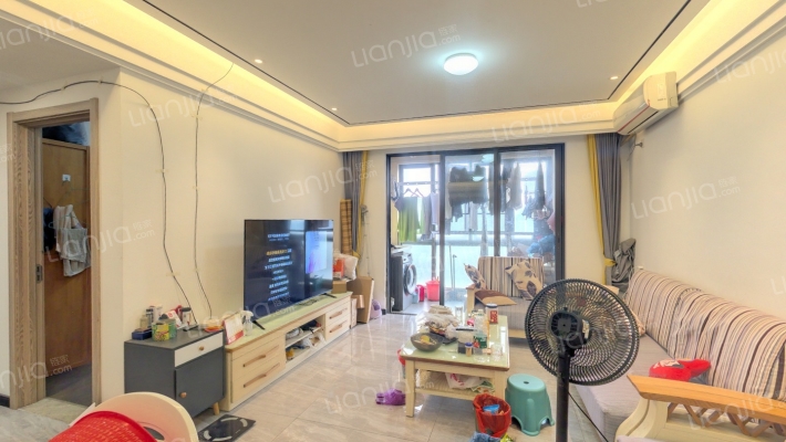 冠科泊樾湾二手房实景图