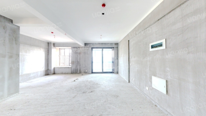 中建龙庭嘉园B区二手房实景图