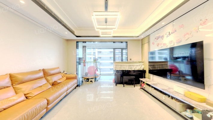 中梁云玺台二手房实景图