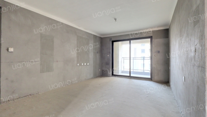 正弘棠语苑二手房实景图