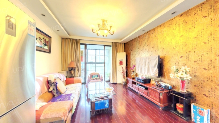 嘉城雅颂湾二手房实景图