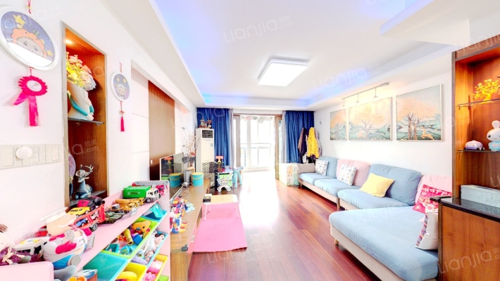 常青藤小城二手房实景图