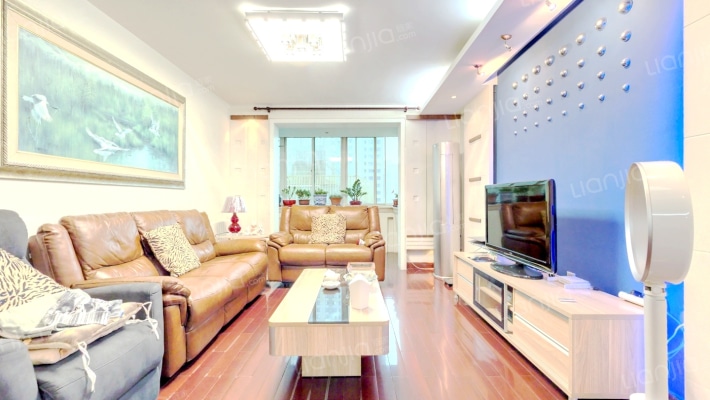 嘉莲苑二手房实景图