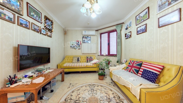 城市广场二手房实景图