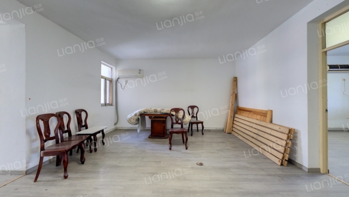 莱茵达路29号二手房实景图