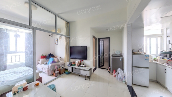 优派青年公寓二手房实景图