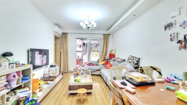 万科梦想派二手房实景图