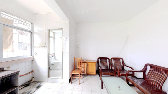 怡海花园二手房实景图