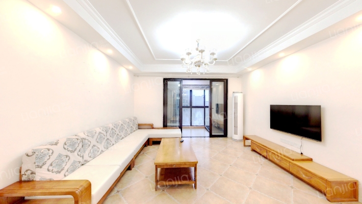 国贸天琴湾东区二手房实景图