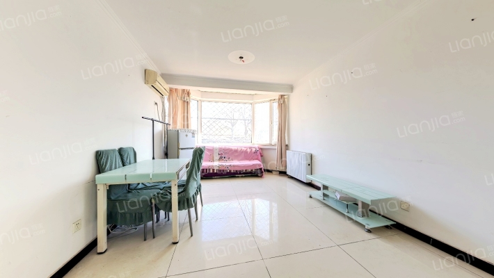 腾龙家园一区二手房实景图