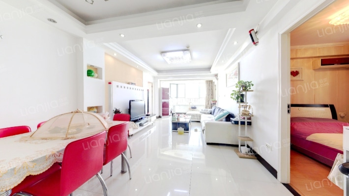 中电广场尊荣国际二手房实景图