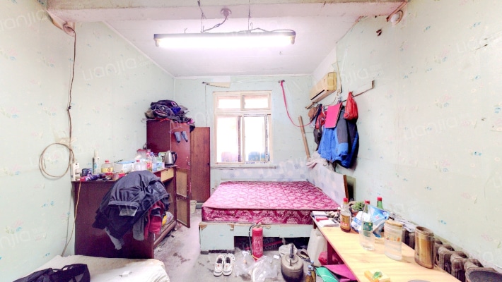 新华路(体育馆街)二手房实景图