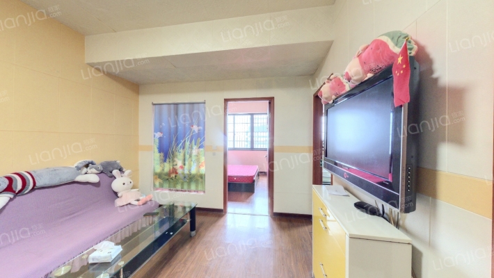 德邻公寓二手房实景图