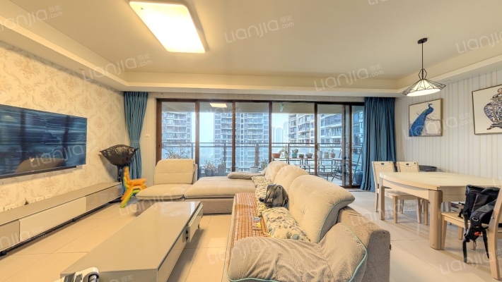 蓝光长岛国际三期二手房实景图