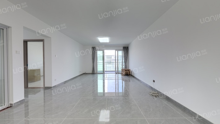 华彩天成居二手房实景图