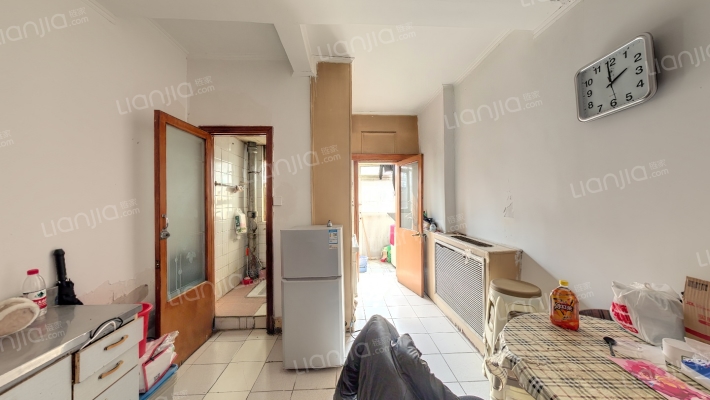 国投宿舍二手房实景图