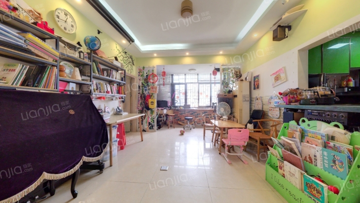 公园前9号小区二手房实景图