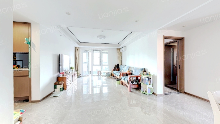 招商碧桂园依云四季二手房实景图