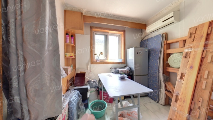 仓南胡同12号院二手房实景图