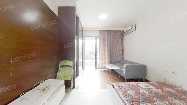 万科四季花城提香公寓二手房实景图