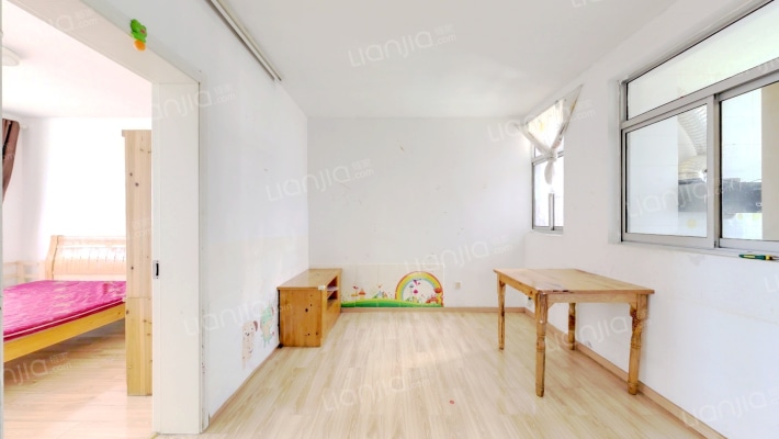 欣旺花苑二手房实景图