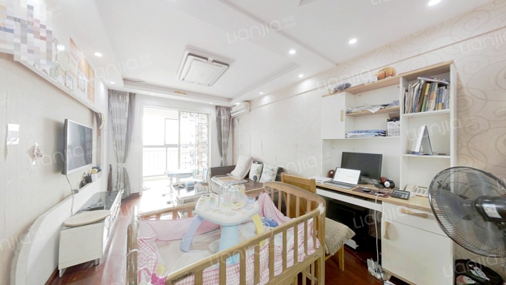 香槟水郡二手房实景图