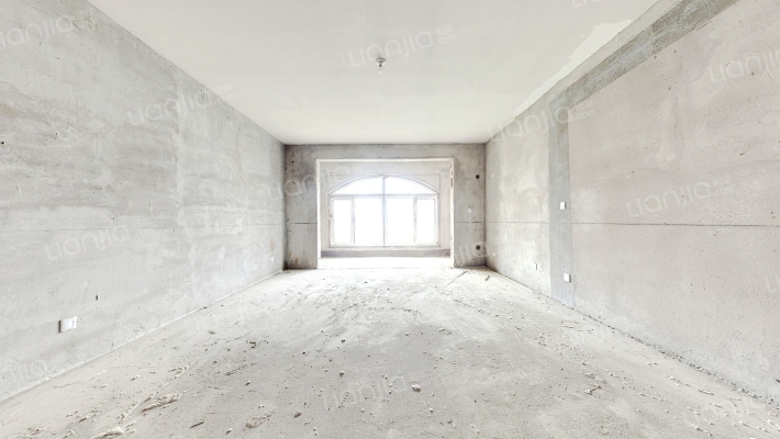 白金汉府二手房实景图