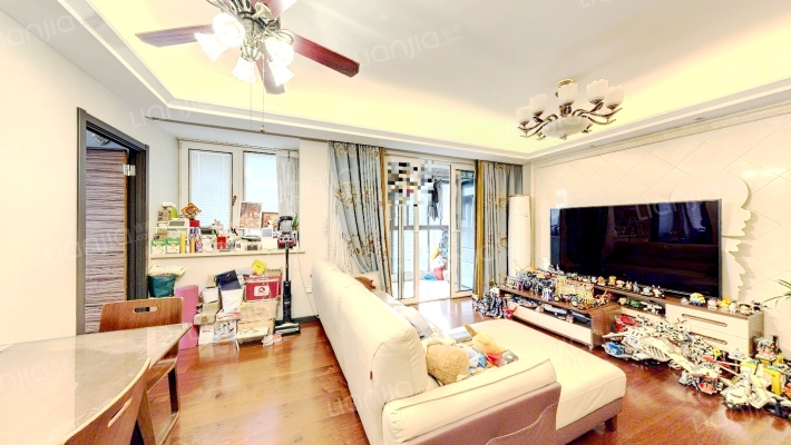 万科新都荟二手房实景图