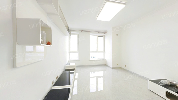 金地滨河国际二手房实景图