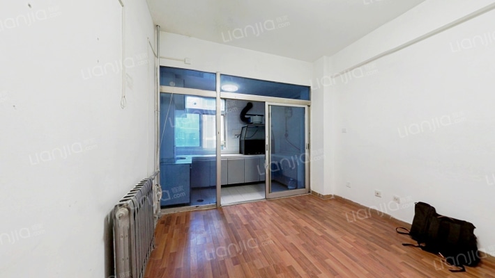 建国路二手房实景图