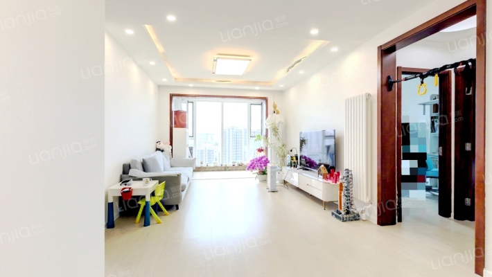 新兴年代二手房实景图