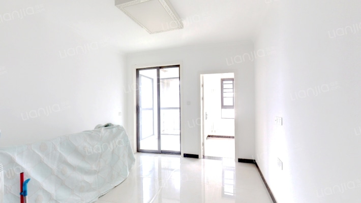 正弘中央公园麓林苑二手房实景图