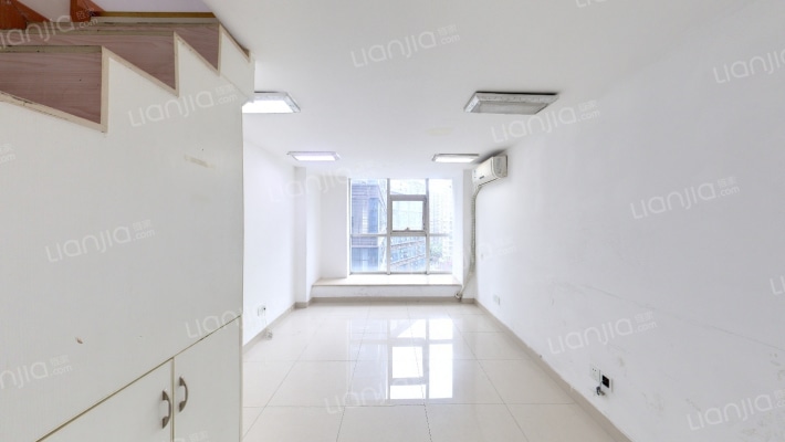 中铁西城一期二手房实景图