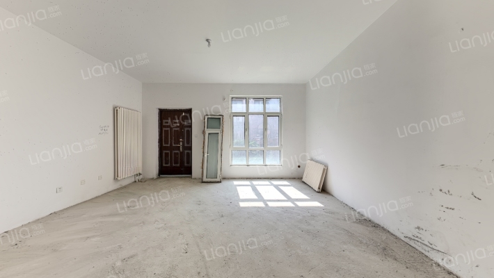 中弘由山由谷二手房实景图