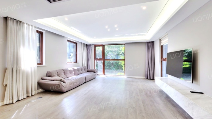 居礼苑(别墅)二手房实景图