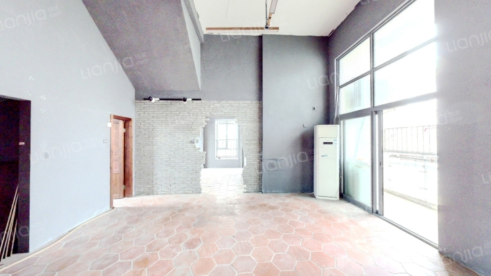 大儒世家卧琥二手房实景图